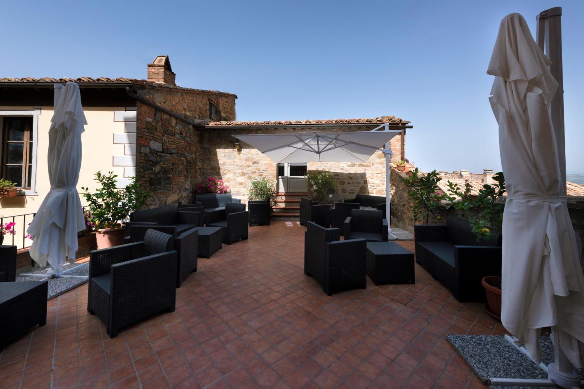 Bed and Breakfast Il Palazzo Del Cardinale Montalcino Zewnętrze zdjęcie