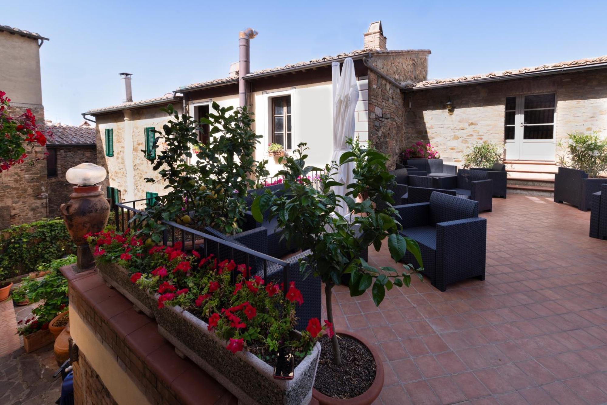 Bed and Breakfast Il Palazzo Del Cardinale Montalcino Zewnętrze zdjęcie