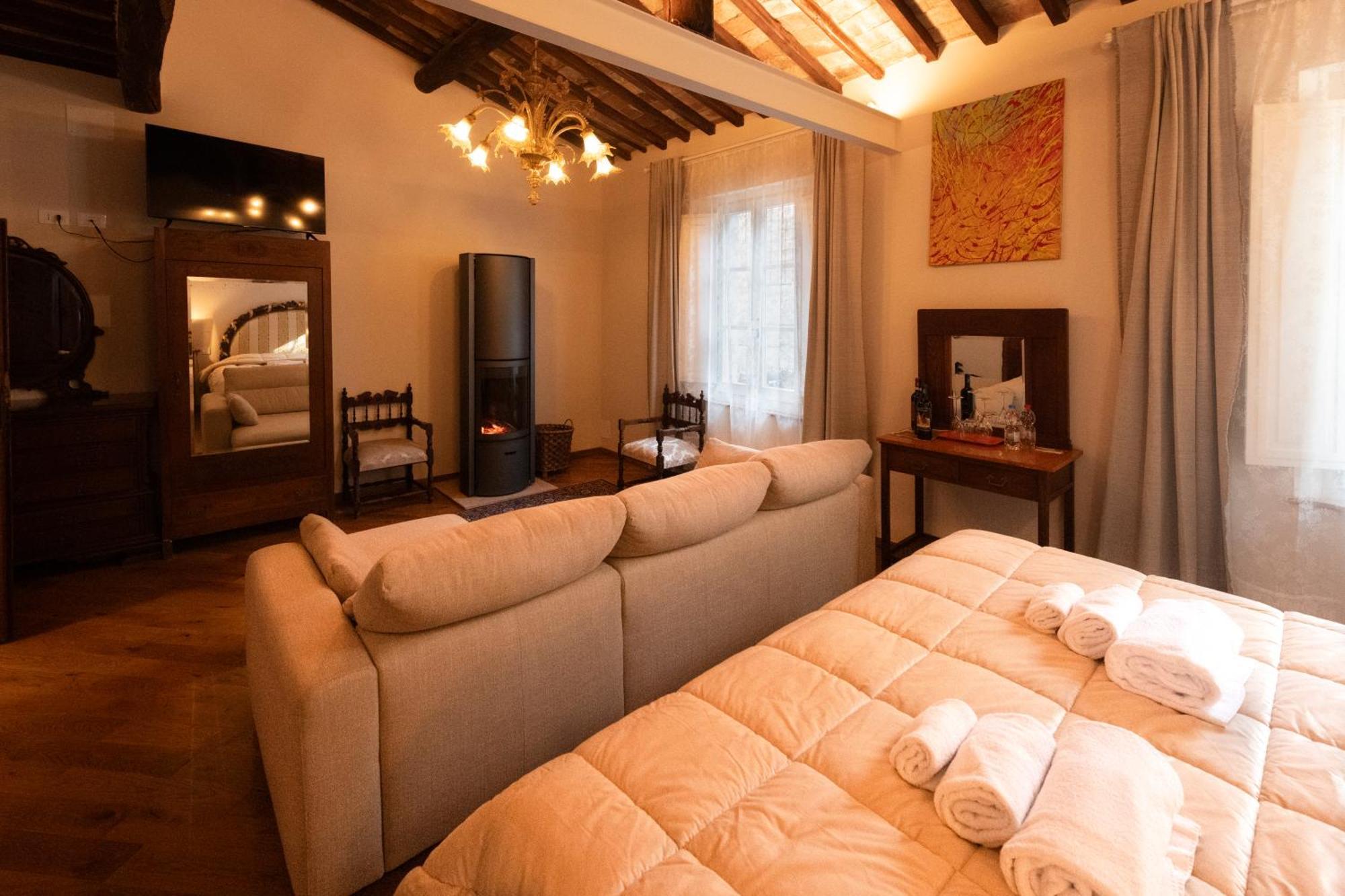Bed and Breakfast Il Palazzo Del Cardinale Montalcino Zewnętrze zdjęcie